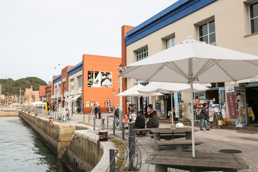 🛍️ 해협 광장 (가이쿄 플라자) 이미지 1